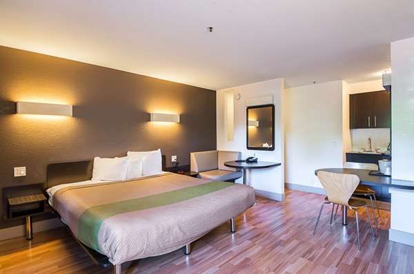  - Studio 6 Extended Stay Hotel Concord