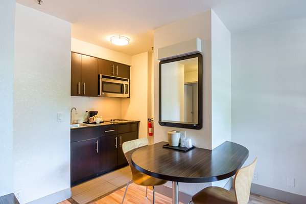  - Studio 6 Extended Stay Hotel Concord