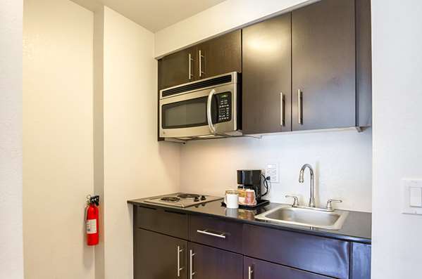 - Studio 6 Extended Stay Hotel Concord
