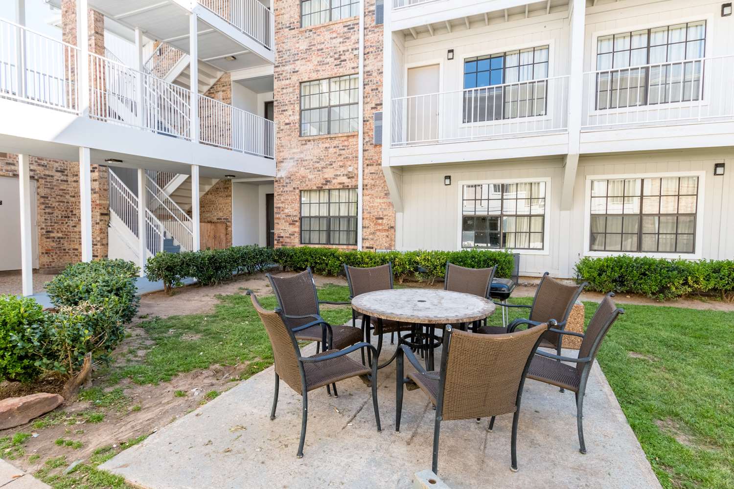 Studio 6 Extended Stay Hotel Six Flags Arlington, TX See Discounts