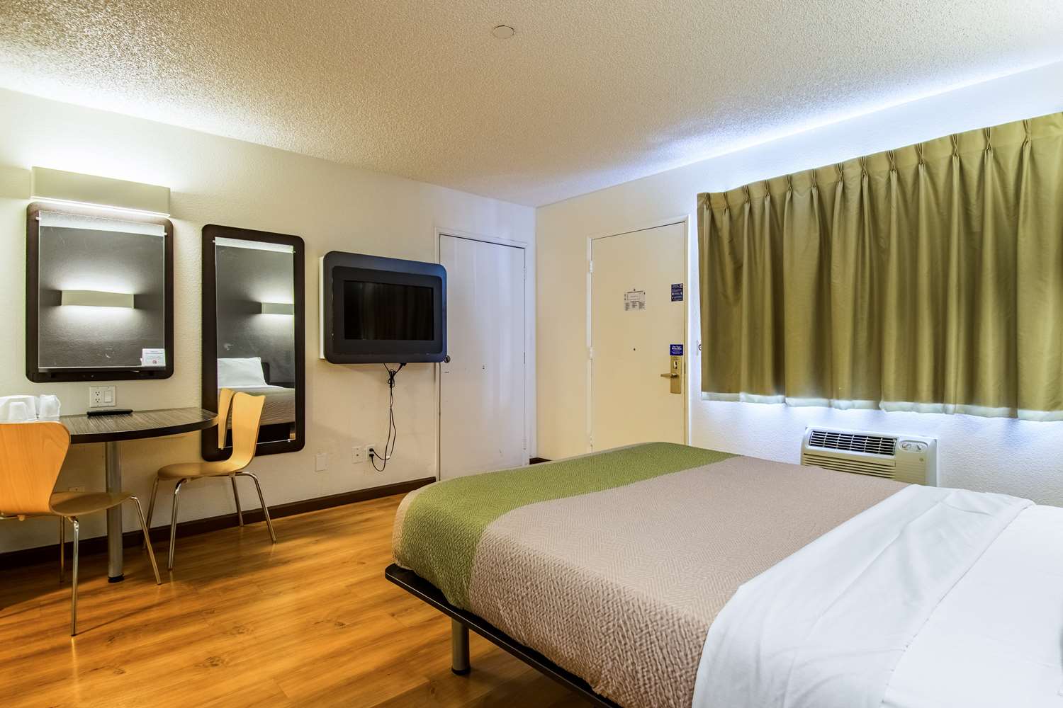 Studio 6 Extended Stay Hotel Cypress, CA See Discounts