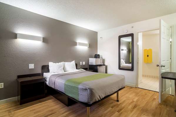  - Studio 6 Suites Plano