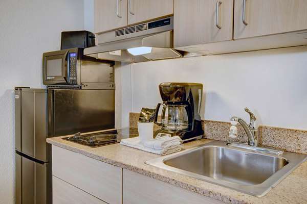 Suite - Studio 6 Extended Stay Hotel Irvington Road Tucson - I-10, Exit 264