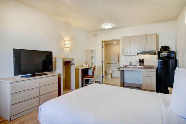 Suite - Studio 6 Extended Stay Hotel Irvington Road Tucson - I-10, Exit 264