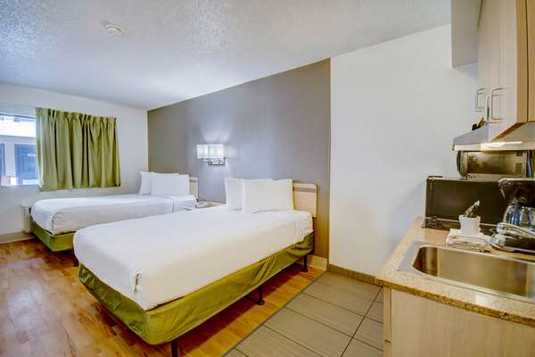 Suite - Studio 6 Extended Stay Hotel Irvington Road Tucson - I-10, Exit 264
