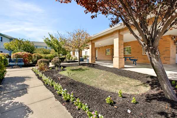 Exterior view - Studio 6 Extended Stay Hotel East Brunswick - I-95, Exit 9