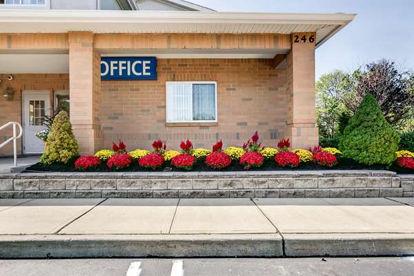 Exterior view - Studio 6 Extended Stay Hotel East Brunswick - I-95, Exit 9