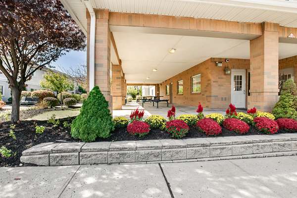 Exterior view - Studio 6 Extended Stay Hotel East Brunswick - I-95, Exit 9