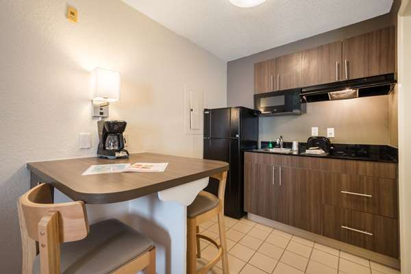  - Studio 6 Extended Stay Hotel Gwinnett Place Duluth - I-85, Exit 104