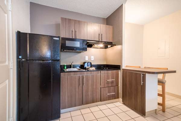  - Studio 6 Extended Stay Hotel Gwinnett Place Duluth - I-85, Exit 104