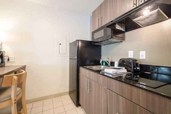  - Studio 6 Extended Stay Hotel Gwinnett Place Duluth - I-85, Exit 104