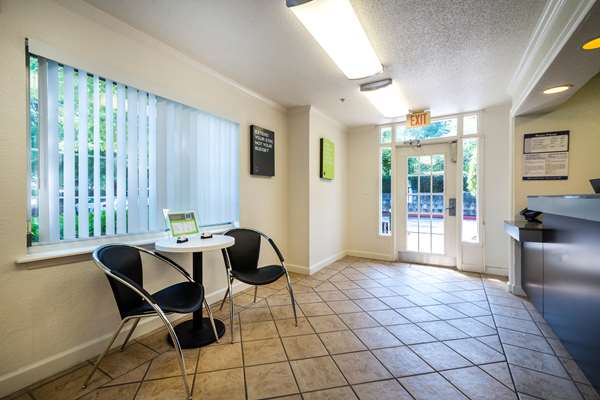  - Studio 6 Extended Stay Hotel Gwinnett Place Duluth - I-85, Exit 104