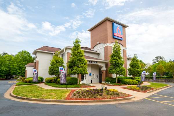 Exterior view - Studio 6 Extended Stay Hotel Roswell
