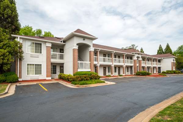 Exterior view - Studio 6 Extended Stay Hotel Roswell