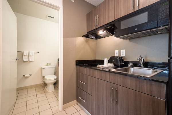  - Studio 6 Extended Stay Hotel Roswell