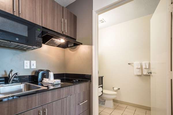  - Studio 6 Extended Stay Hotel Roswell