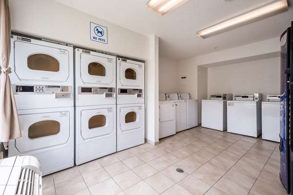  - Studio 6 Extended Stay Hotel Roswell