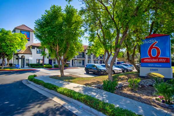 Exterior view - Studio 6 Extended Stay Hotel Deer Valley Phoenix - I-17, Exit 214