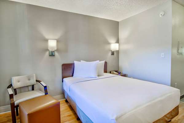  - Studio 6 Extended Stay Hotel Deer Valley Phoenix - I-17, Exit 214
