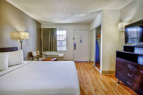  - Studio 6 Extended Stay Hotel Deer Valley Phoenix - I-17, Exit 214