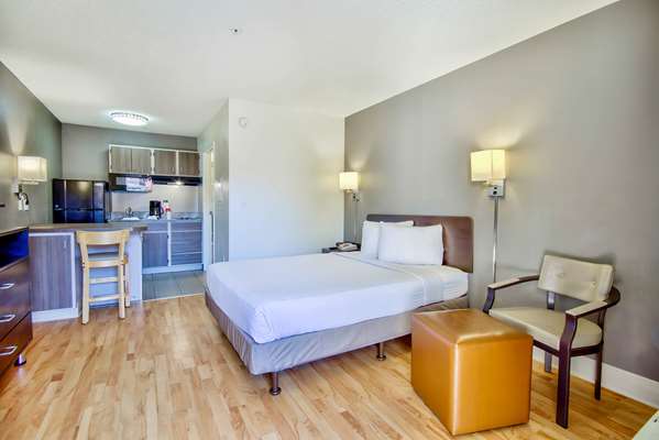  - Studio 6 Extended Stay Hotel Deer Valley Phoenix - I-17, Exit 214