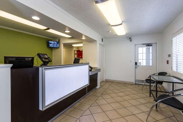  - Studio 6 Extended Stay Hotel Tempe - I-10, Exit 155