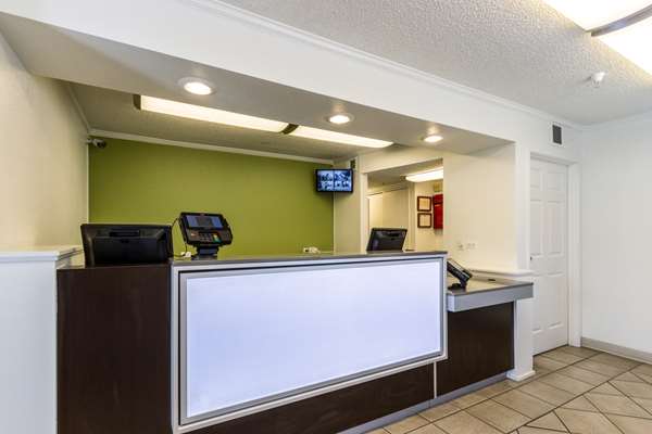  - Studio 6 Extended Stay Hotel Tempe - I-10, Exit 155