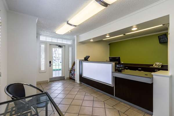  - Studio 6 Extended Stay Hotel Tempe - I-10, Exit 155