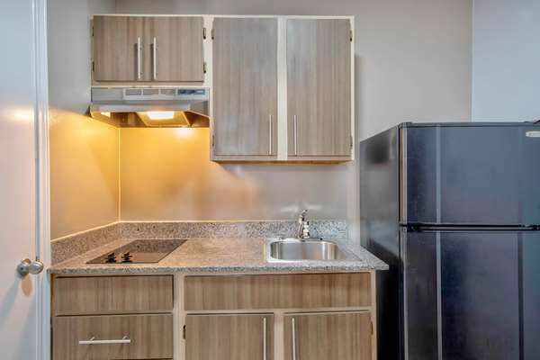  - Studio 6 Extended Stay Midtown Austin - I-35, Exit 238