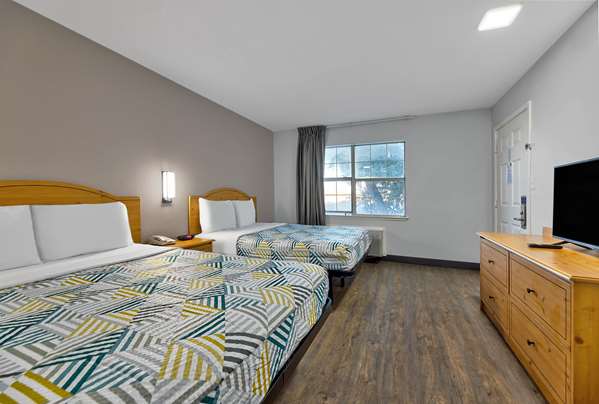  - Studio 6 Extended Stay Hotel North Richland Hills - I-820, Exit 21 & 22A
