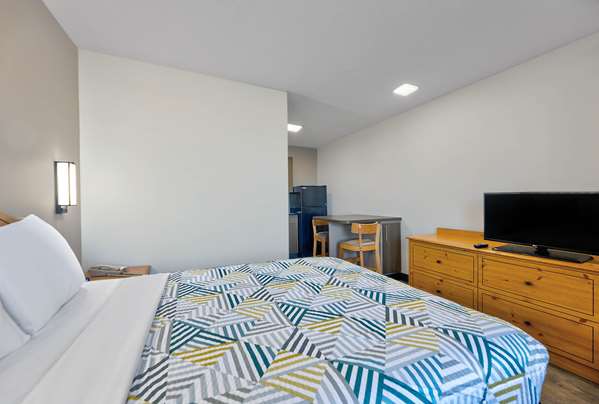  - Studio 6 Extended Stay Hotel North Richland Hills - I-820, Exit 21 & 22A