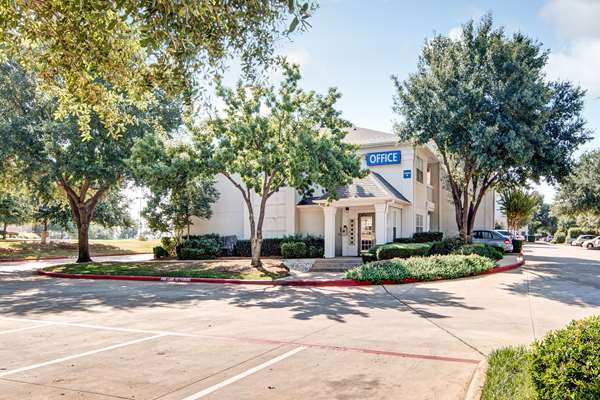 Exterior view - Studio 6 Extended Stay Hotel South Arlington - I-20, Exit 449