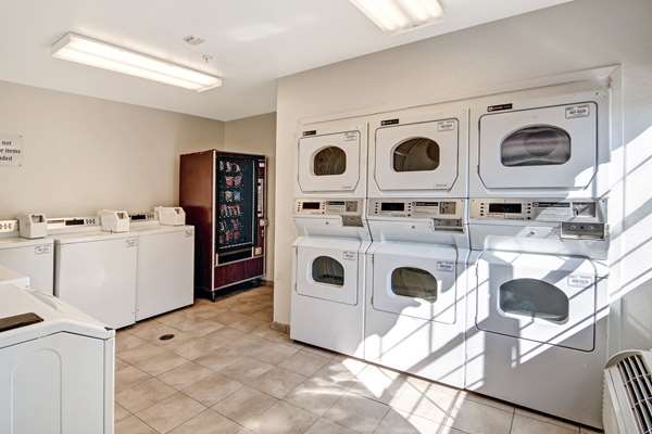  - Studio 6 Extended Stay Hotel South Arlington - I-20, Exit 449