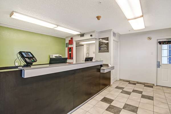  - Studio 6 Extended Stay Hotel South Arlington - I-20, Exit 449