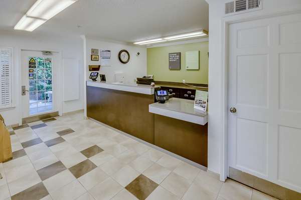  - Studio 6 Extended Stay Hotel Hobby Airport Houston