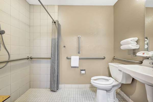  - Studio 6 Extended Stay Hotel North Mountlake Terrace - I-5, Exit 177
