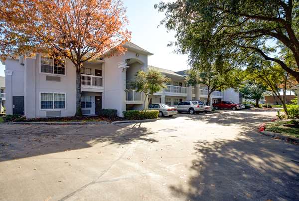 Exterior view - -Studio 6 Extended Stay Hotel Stafford - I-69, Exit 112