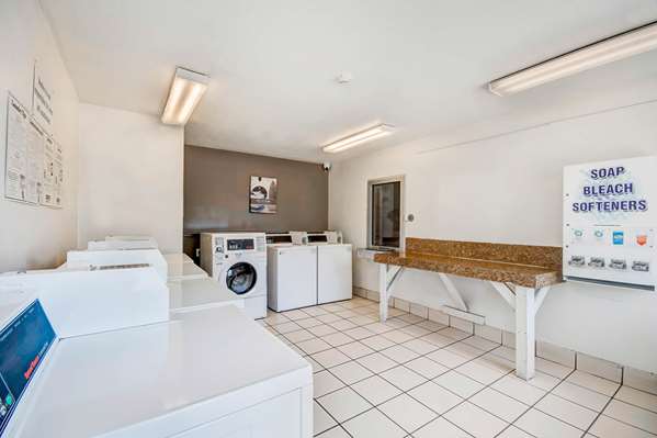  - Studio 6 Extended Stay Hotel Ocean Springs