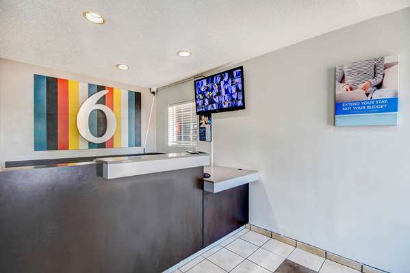  - Studio 6 Extended Stay Hotel Ocean Springs