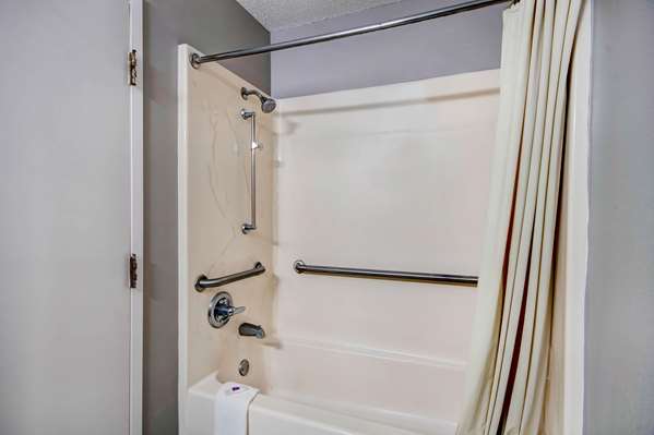  - Studio 6 Extended Stay Hotel Ocean Springs