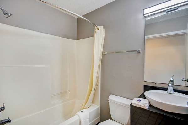  - Studio 6 Extended Stay Hotel Ocean Springs