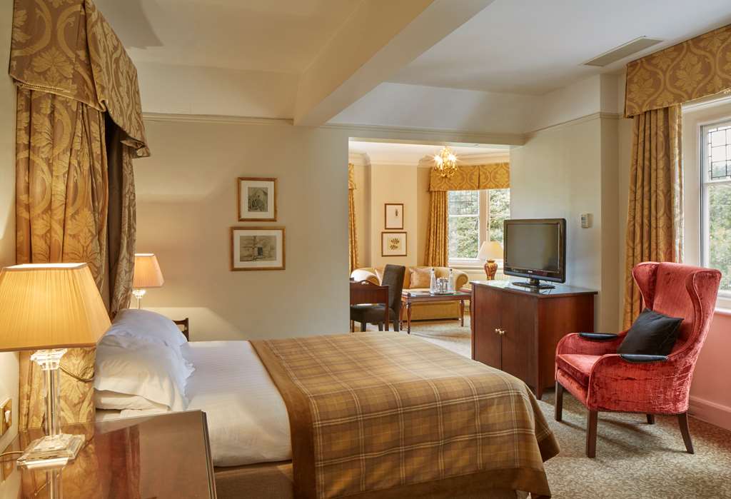 Macdonald Berystede-guestroom-Guest Room,Suite,On-Site.jpg
