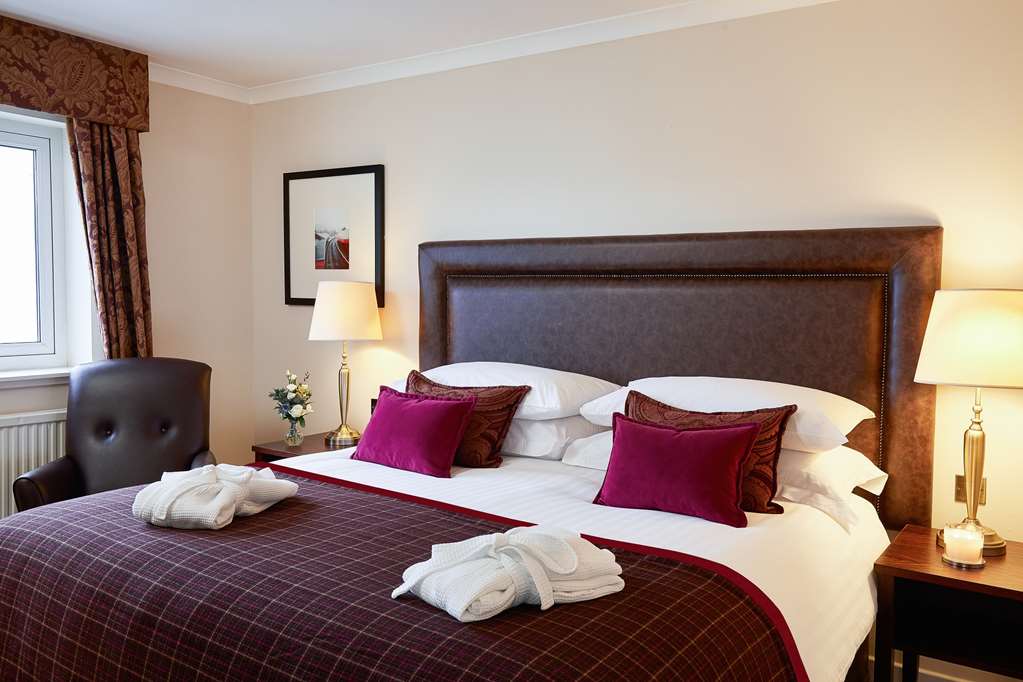 Macdonald Highlands Hotel-guestroom-Guest Room,On-Site.jpg