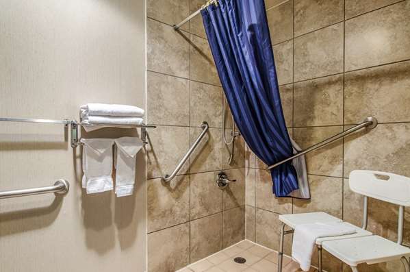  - Americas Best Value Inn & Suites Fort Collins - I-25, Exit 269