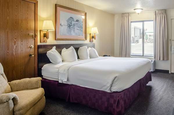  - Americas Best Value Inn & Suites Fort Collins - I-25, Exit 269