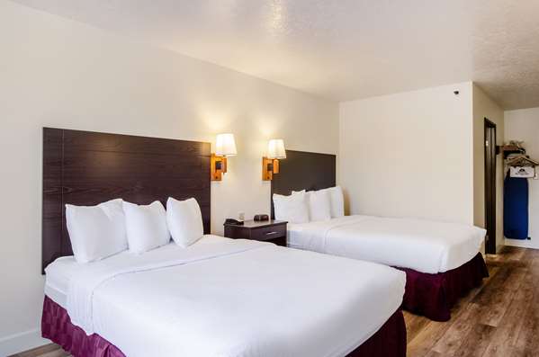  - Americas Best Value Inn & Suites Fort Collins - I-25, Exit 269