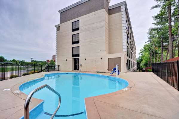Pool - Best Western Plus Hanes Mall Hotel - I-40, Exit 190
