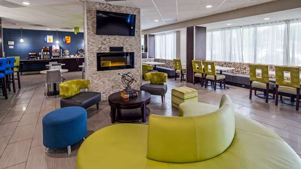  - Best Western Plus Hanes Mall Hotel - I-40, Exit 190