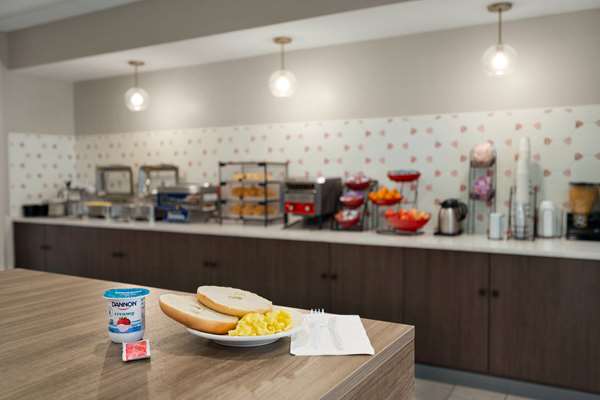  - Ramada Inn Whitehall