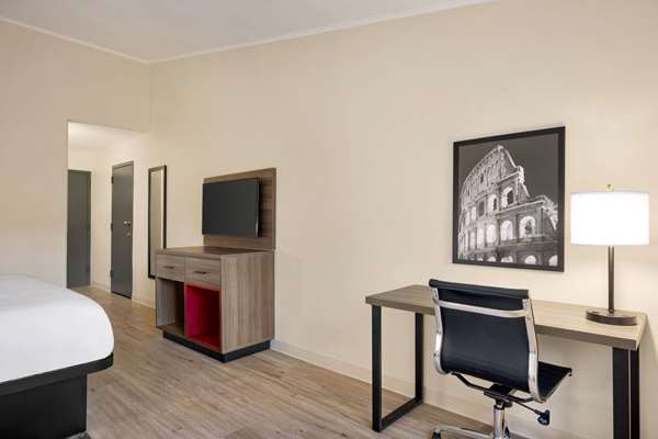  - Ramada Inn Whitehall